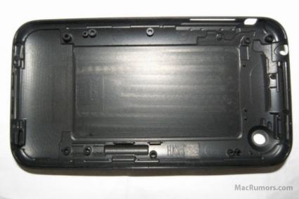 leaked-photos-of-next-generation-iphone-3