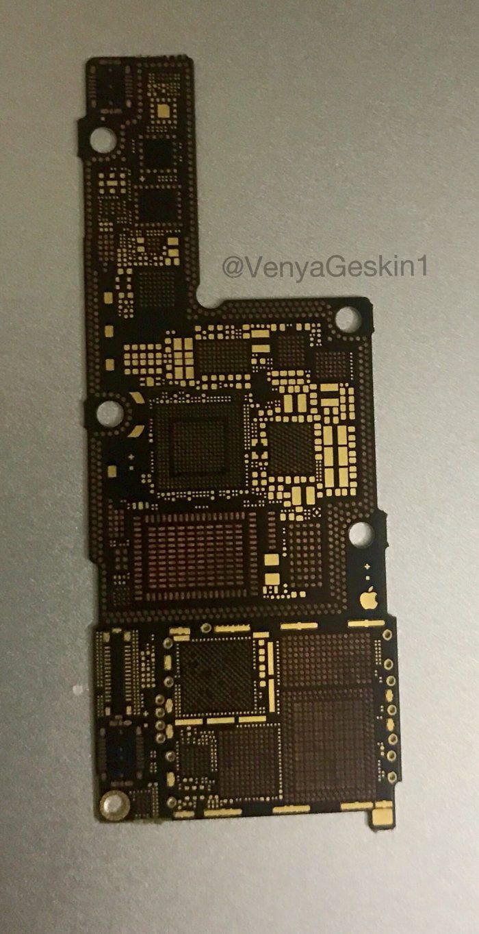 iPhone-8-printed-circuit-board.jpeg