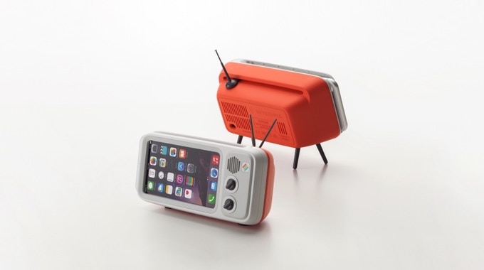 Retroduck Retro iPhone Dock 3