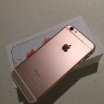 iPhone 6S Rose Gold packaging
