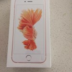 iPhone 6S Rose Gold packaging